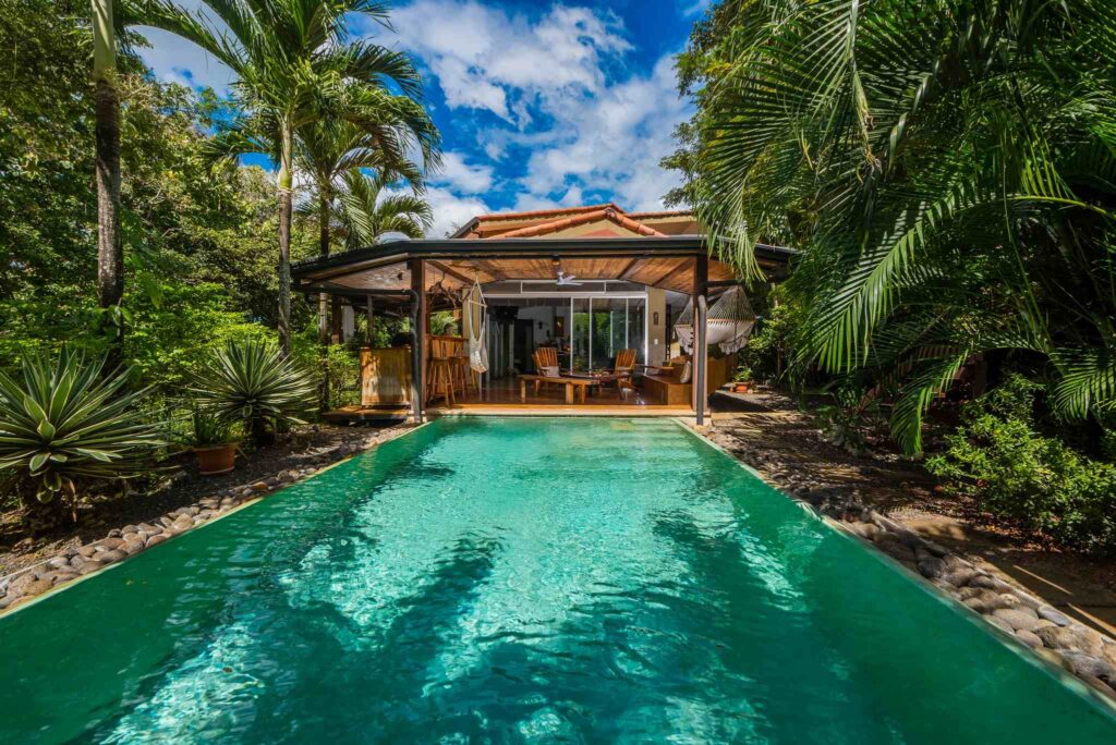 Costa Rican property with pool in Guanacaste